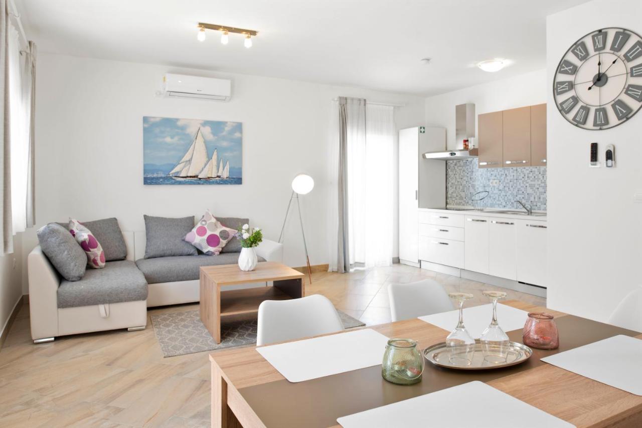 Aaa Anic Amazing Apartments Deluxe Split Exterior foto